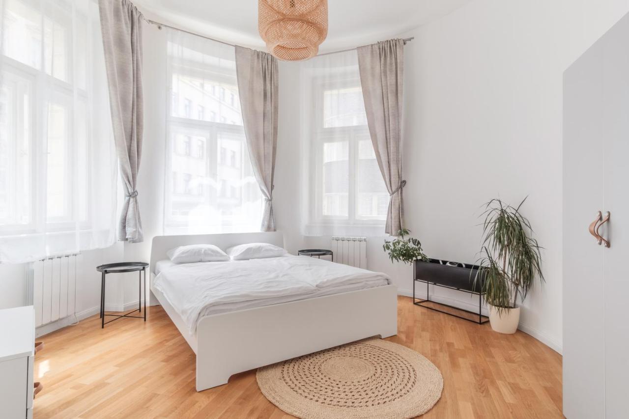 Luminous Apartment For 2 Near Wenceslas Square By Prague Days 外观 照片